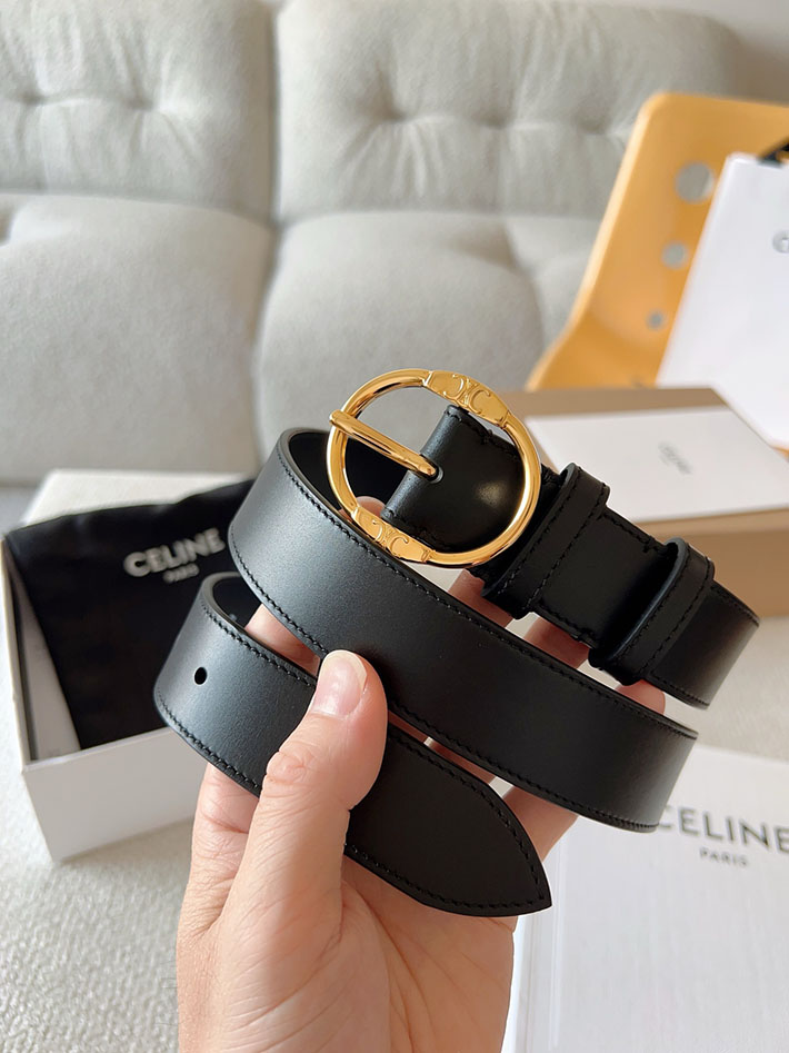 セリーヌ ベルト アウトレット