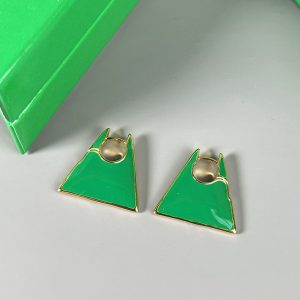 ボッテガピアス 人気