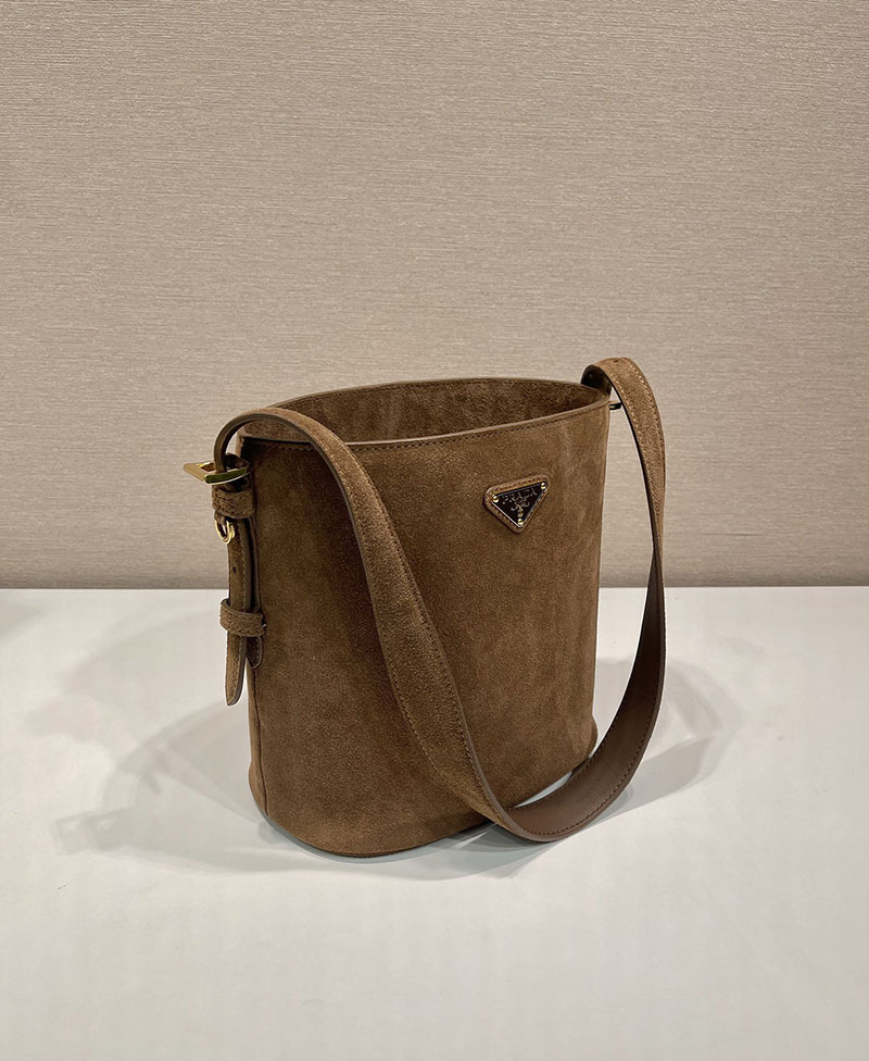 プラダ アウトレット PRADA Suede mini bucket bag スエード バケットバッグ 1BE078 ブラウン H品 プラダ 巾着バッグ アウトレット - 画像 (7)