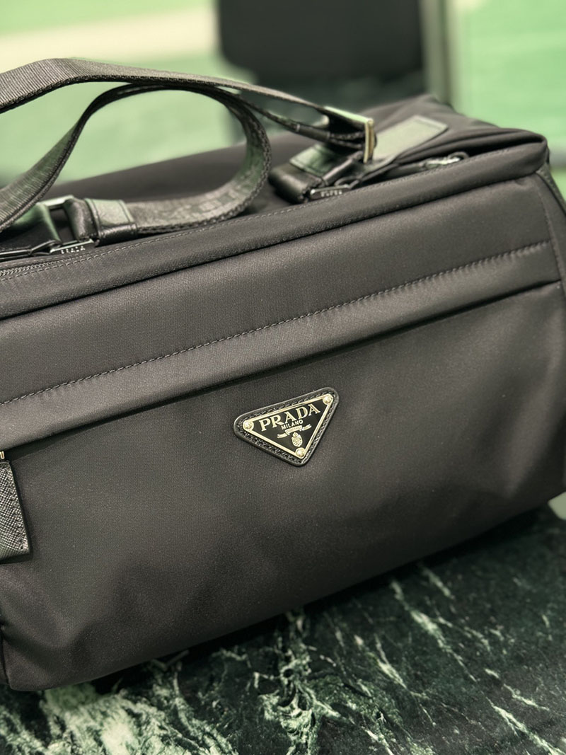 プラダ アウトレット PRADA Re-Nylon xサフィアーノレザー ショルダーバッグ 2VH191_2DMG_F0002_V_OOO ブラック H品 プラダ ナイロンバッグ メンズ - 画像 (6)