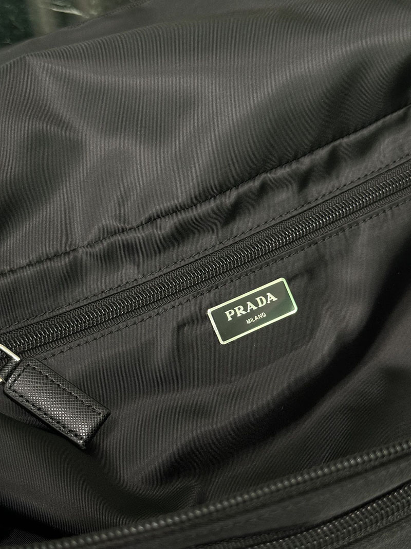 プラダ アウトレット PRADA Re-Nylon xサフィアーノレザー ショルダーバッグ 2VH191_2DMG_F0002_V_OOO ブラック H品 プラダ ナイロンバッグ メンズ - 画像 (2)