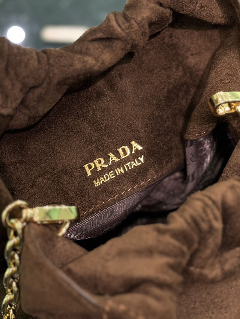 プラダ アウトレット PRADA Suede mini-bag ハンドバッグ 1BC227_008_F0324_V_OOO ブランデー H品 プラダ ハンドバッグ レディース - 画像 (2)