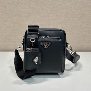 プラダ メンズバッグ 人気