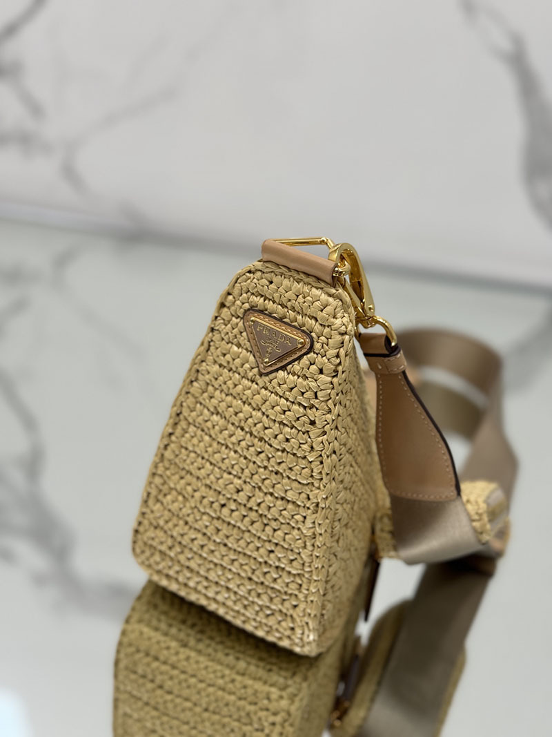 プラダ アウトレット PRADA トライアングル クロシェ ミニポーチ付 ラフィア風 1BH190_2A2T_F0018 ナチュラル H品 プラダ バッグ 三角 - 画像 (7)
