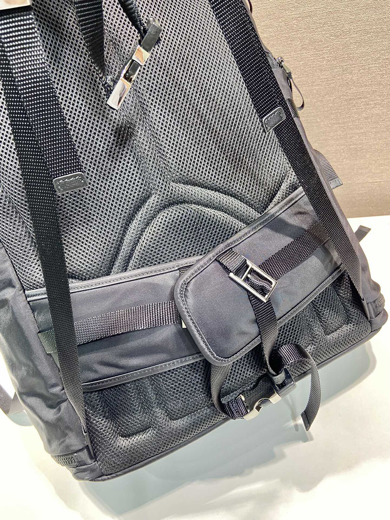 プラダ アウトレット PRADA テクニカルファブリック スキーブーツ バックパック 2VZ086_2DUH_F0002_V_OOO ブラック H品 ナイロン プラダ リュック メンズ - 画像 (5)