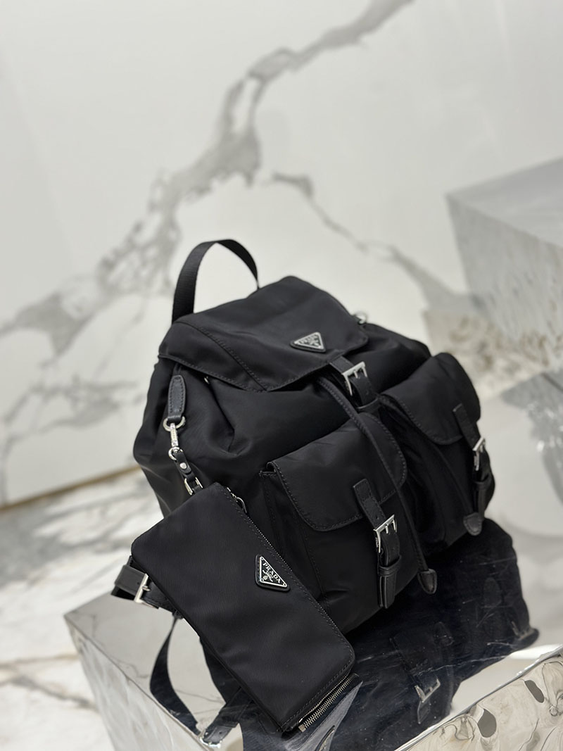 プラダ アウトレット PRADA ポーチ付 ミディアム Re-Nylon バックパック 1BZ811_RV44_F0002_V_OTO ブラック H品 プラダ リュック レディース 新作 - 画像 (8)
