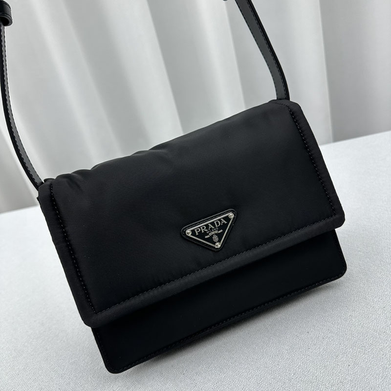 プラダ アウトレット PRADA Re Nylonミディアム ショルダーバッグ 1BD255_RDLN_F0002_V_OOO ブラック H品 プラダ バッグ アウトレット - 画像 (6)