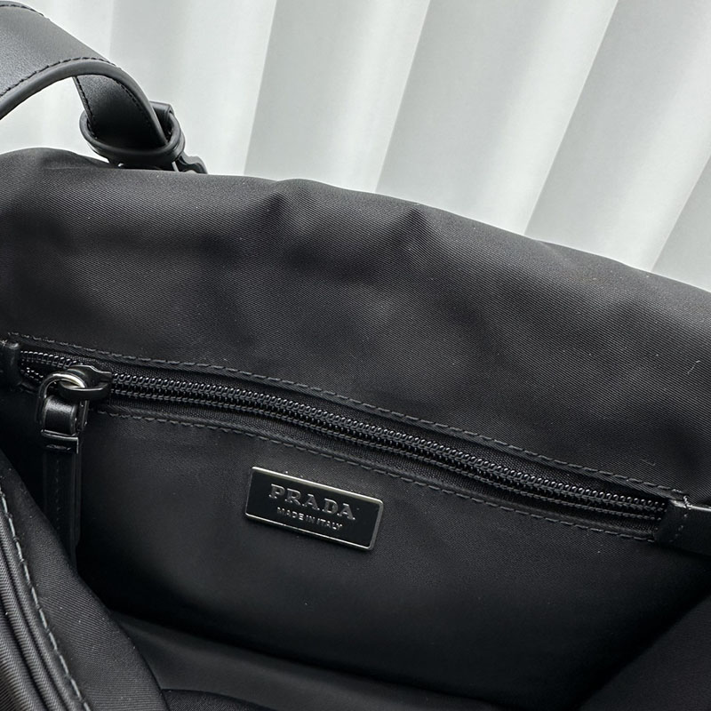 プラダ アウトレット PRADA Re Nylonミディアム ショルダーバッグ 1BD255_RDLN_F0002_V_OOO ブラック H品 プラダ バッグ アウトレット - 画像 (3)