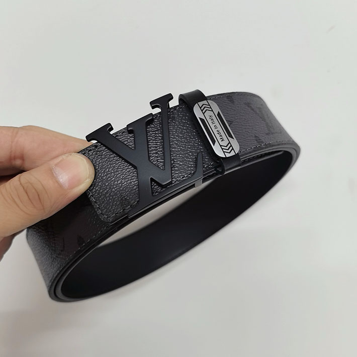 ヴィトン ベルト メンズ 人気