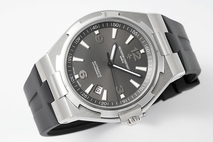 最高級ヴァシュロンコンスタンタンスーパーコピー オーヴァーシーズ 47040/000W-9500 グレー VACHERON CONSTANTIN メンズ 腕時計 - 画像 (7)