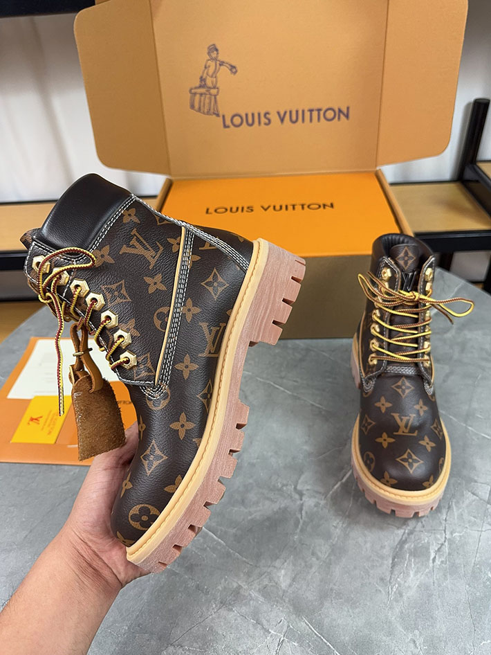 最高級ルイヴィトンスーパーコピー LV x Timberland ティンバーランド 6インチ アンクルブーツ クラシック モノグラム 1AD74C N品 ルイヴィトン ティンバーランド - 画像 (5)