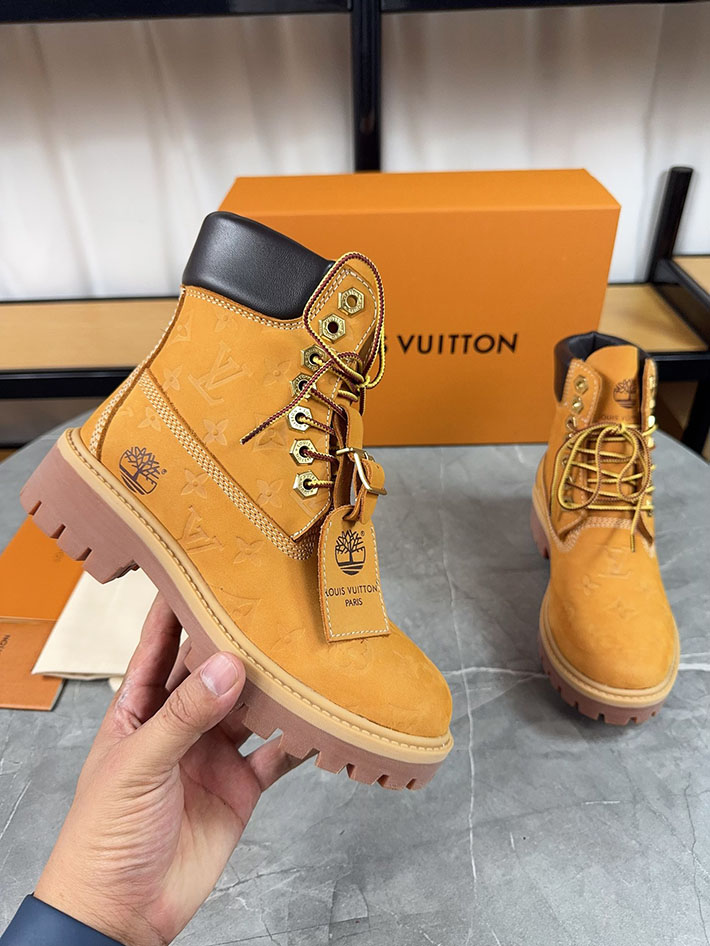 最高級ルイヴィトンスーパーコピー LV × Timberland 6-IN アンクルブーツ ノワール ブーツ 靴 2522902 N品 ティンバーランド ヴィトン プレ値 - 画像 (5)