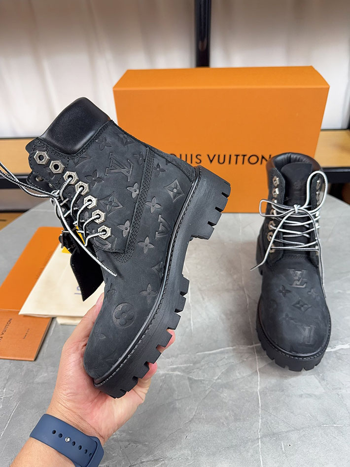 最高級ルイヴィトンスーパーコピー LV × Timberland 6-IN アンクルブーツ ノワール ブーツ 靴 2522903 N品 ヴィトン ティンバーランド 定価 - 画像 (5)