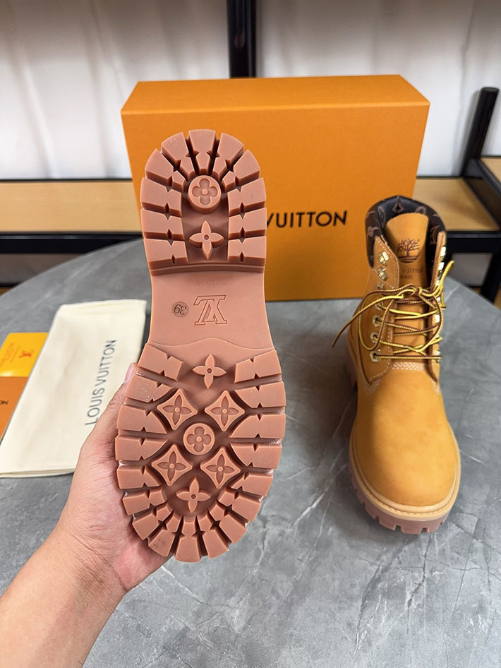 最高級ルイヴィトンスーパーコピー LV × Timberland 6-IN アンクルブーツ ノワール ブーツ 靴 2522905 N品 ルイ ヴィトン ティンバーランド 予約 - 画像 (2)