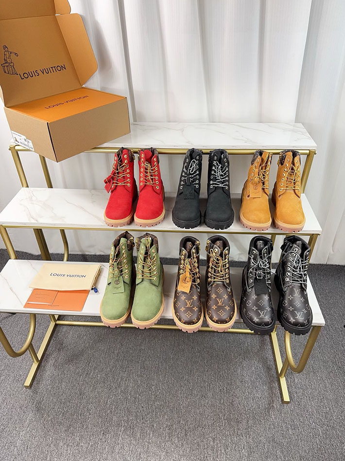 最高級ルイヴィトンスーパーコピー LV × Timberland 6-IN アンクルブーツ ノワール ブーツ 靴 2522907 N品 ルイヴィトン 靴 新作 - 画像 (2)