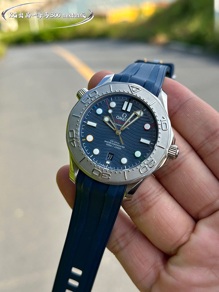 最高級オメガスーパーコピー オメガ時計コピー シーマスター ダイバー 300M コーアクシャル マスター クロノメーター 42MM 210.32.42.20.03.001 - 画像 (5)