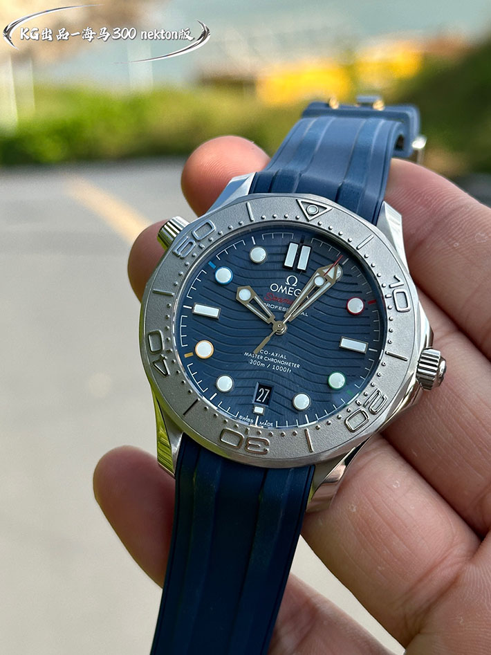最高級オメガスーパーコピー オメガ時計コピー シーマスター ダイバー 300M コーアクシャル マスター クロノメーター 42MM 210.32.42.20.03.001 - 画像 (4)