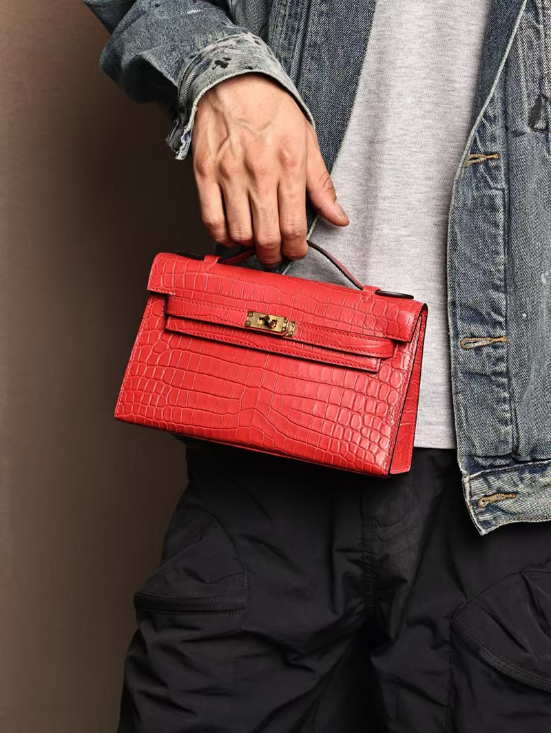 エルメスコピー ミニケリー 定価 HERMES ポシェットケリー ルージュヴィフ クロコダイル アリゲーターマット ゴールド金具 2524055 - 画像 (5)