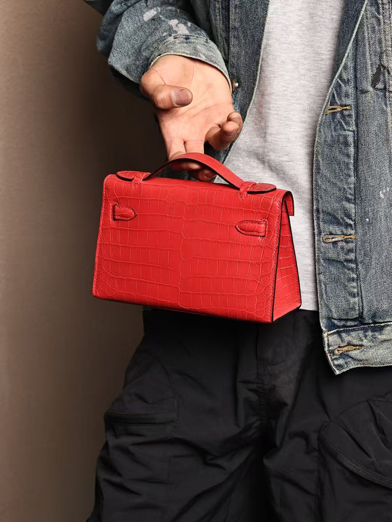 エルメスコピー ミニケリー 定価 HERMES ポシェットケリー ルージュヴィフ クロコダイル アリゲーターマット ゴールド金具 2524055 - 画像 (4)