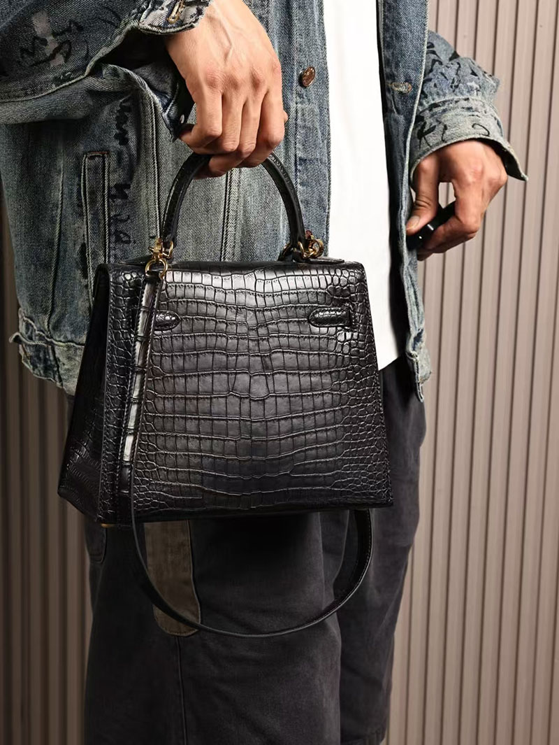 エルメスコピー ケリー25 定価 HERMES ケリー25 外縫い 黒 ブラック クロコダイル ポロサスマット ゴールド金具 2524064 - 画像 (6)