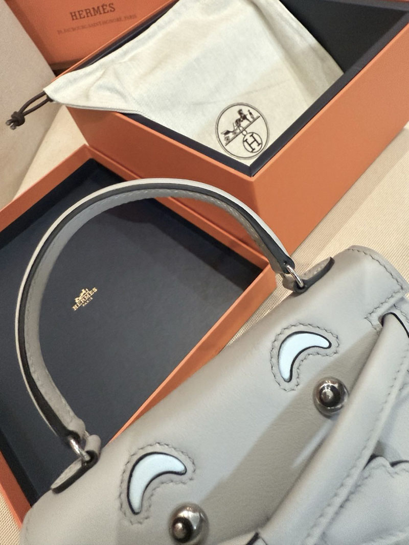 エルメスケリーバッグ定価 HERMES ケリードール パーソナル ブルーグラシエ/ブルーブリュム スイフト シルバー金具 2524154 - 画像 (5)