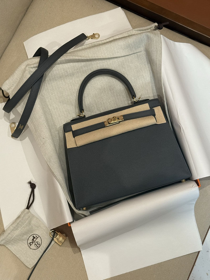 エルメスケリーバッグ定価 HERMES ケリー25 外縫い グリミスティ ヴォーエプソン ゴールド金具 2524183 - 画像 (17)