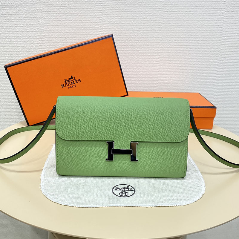 エルメス コンスタンス ロング 定価