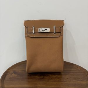 エルメス ケリー アッカド 定価