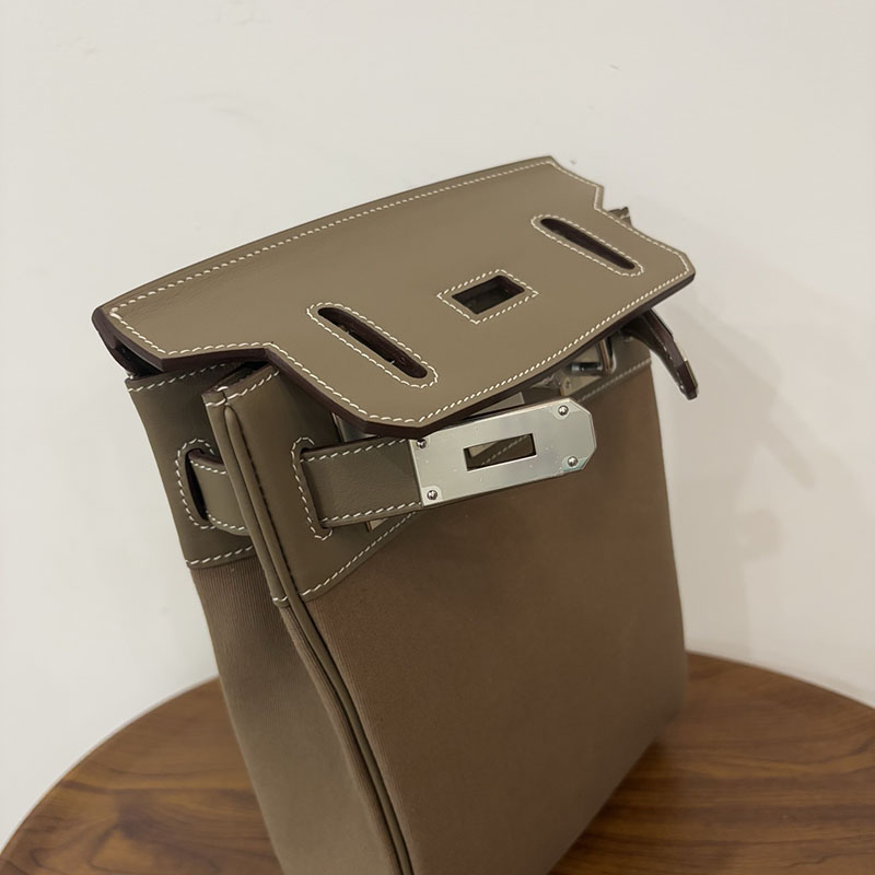 エルメス ケリー アッカド 定価 HERMES ケリー アッカド HAC A DOS エトゥープ トワル/スイフト シルバー金具 2524347 - 画像 (2)