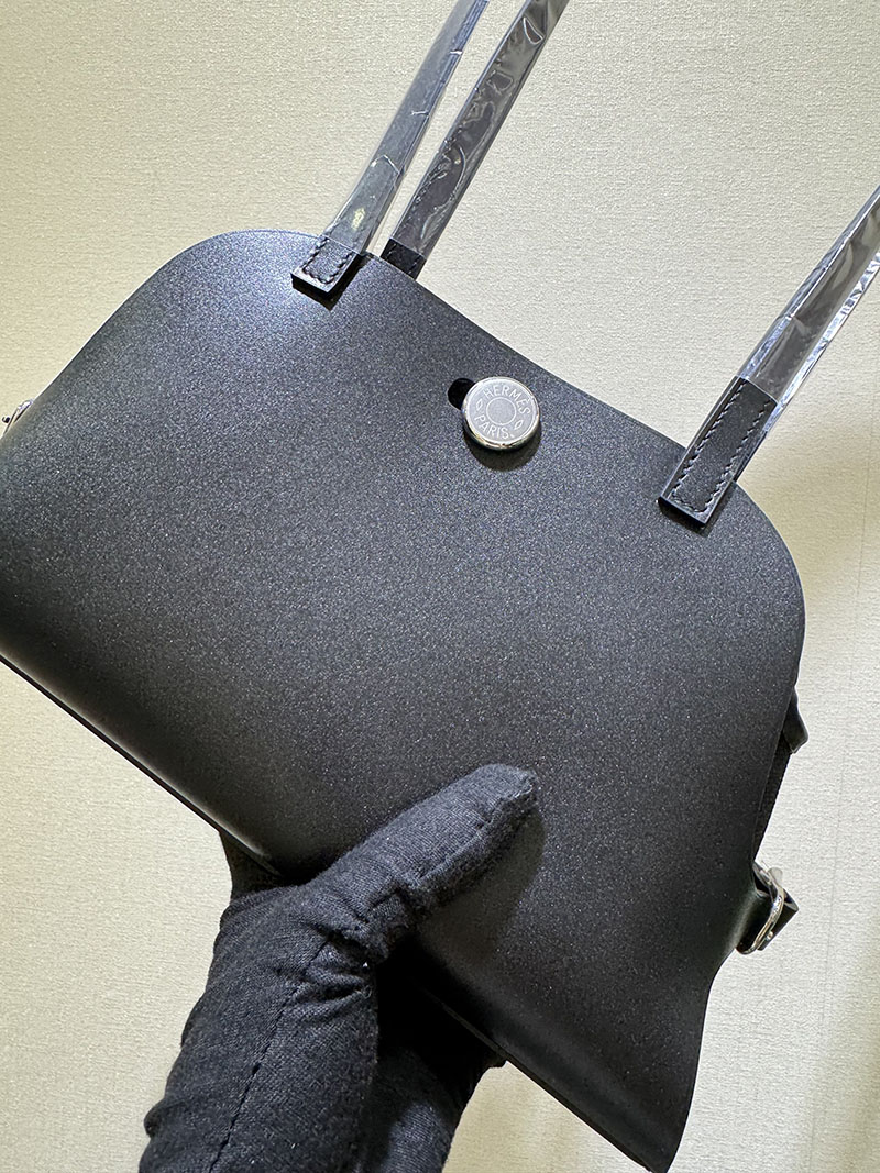 エルメス新作バッグ 2025 HERMES タブリエ・セリエ 黒 ブラック ヴァッシュ・ハンター/ヴォー・スウィフト/トワル・ミリテール シルバー金具 2524460 - 画像 (4)