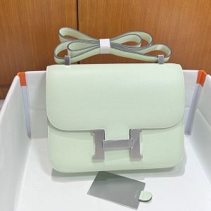 コンスタンス24 定価