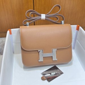 コンスタンス24 定価