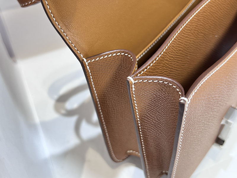 エルメススーパーコピー コンスタンス ミニ 定価 HERMES コンスタンス1 ミニ ゴールド ヴォーエプソン シルバー金具 2524493 - 画像 (4)