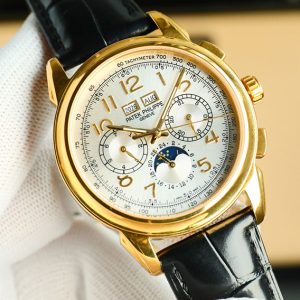 パテックフィリップ 値段