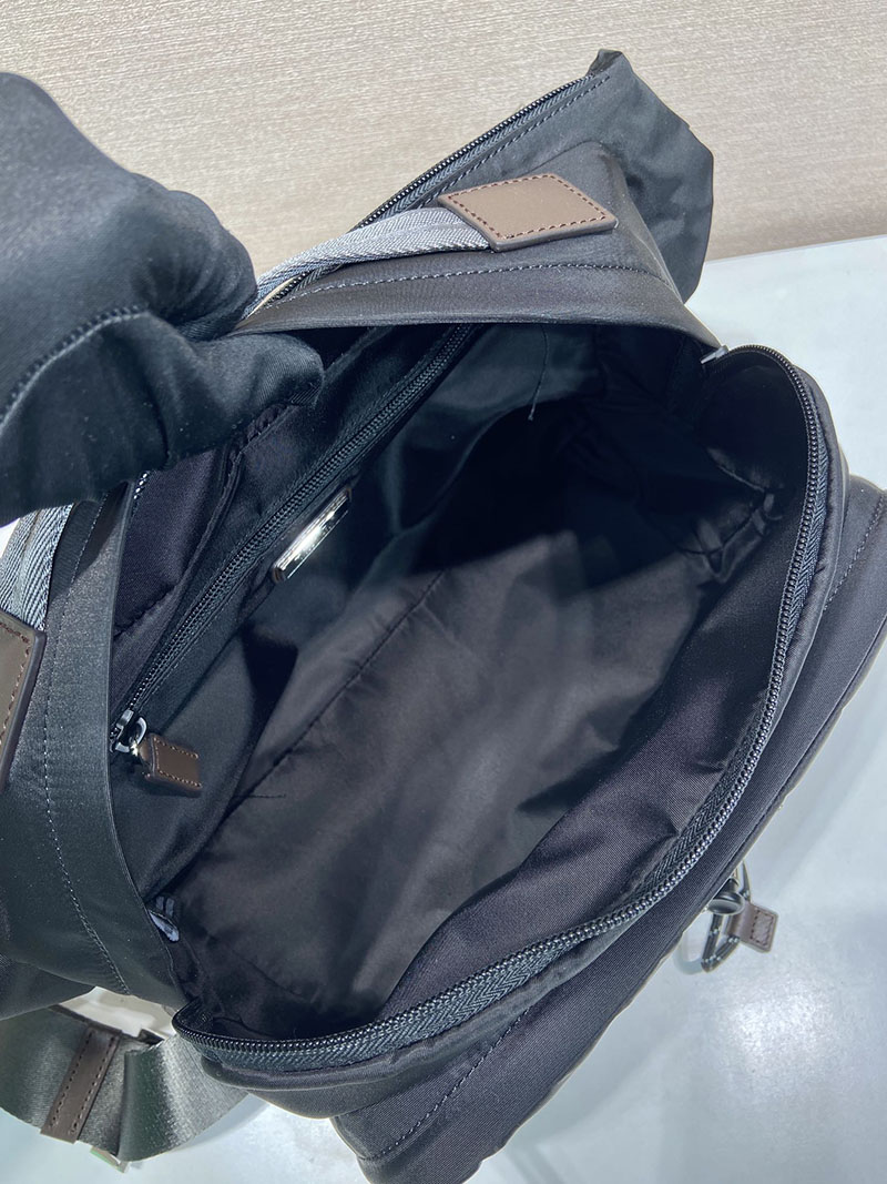 プラダ バッグ メンズ 新作 PRADA スピードロック Re-Nylon レザー ショルダーバッグ ブラック 2VH201 プラダ バッグ ナイロン - 画像 (3)