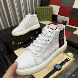 グッチ スニーカー ハイカット