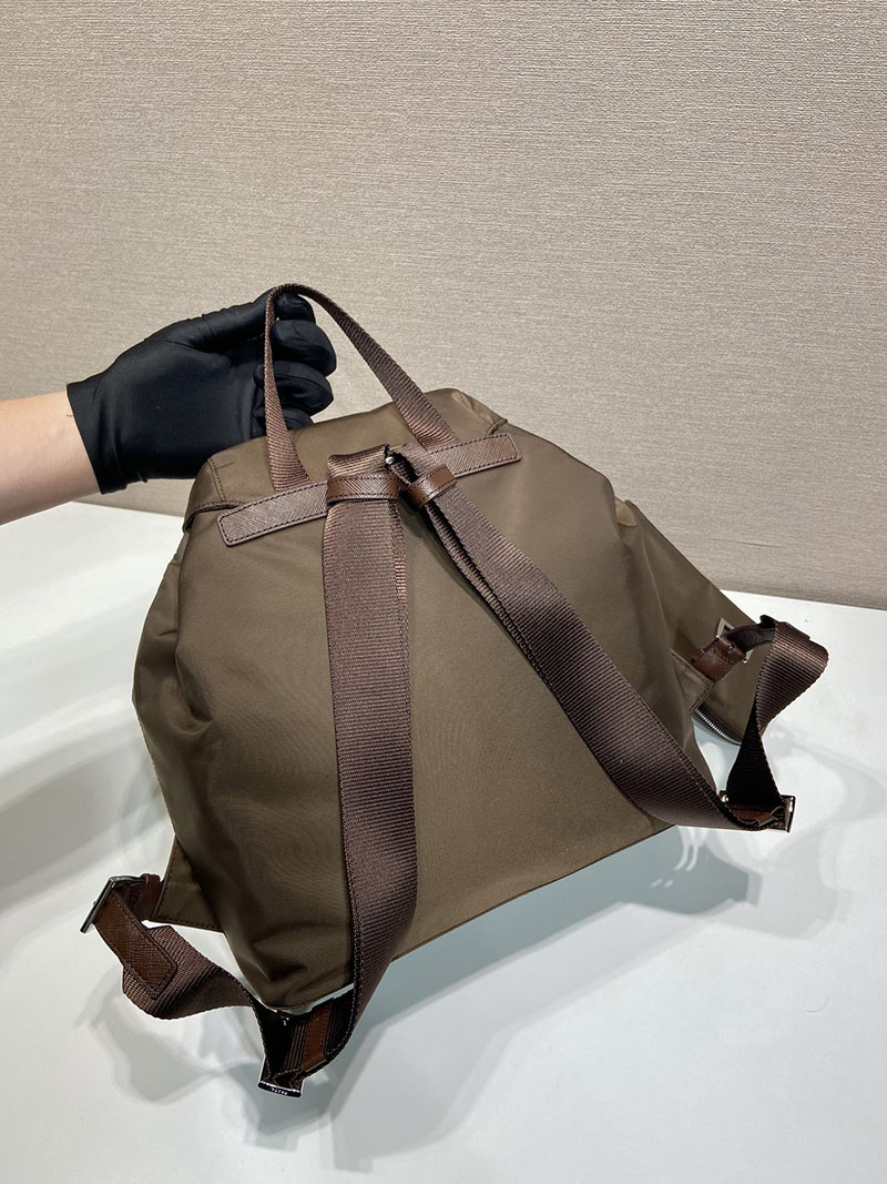 プラダ バッグ レディース PRADA ミディアム Re-Nylon バックパック ウォームブラウン 1BZ811_RV44_F0DFH プラダ バック パック ナイロン - 画像 (7)