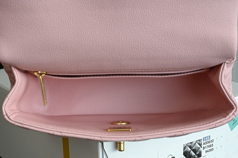 シャネル 新作バッグ 2026 CHANEL マトラッセ CCマーク ココマーク ミニバッグ ピンク AS5701 B21431 U2360 シャネル バッグ マトラッセ - 画像 (2)