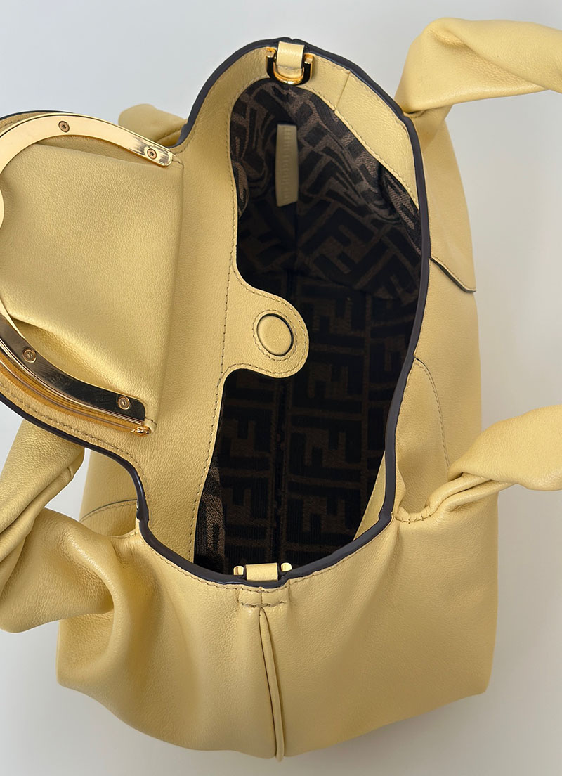 フェンディ 人気バッグ FENDI スパイ スモール バッグ イエロー 8BR838AYCTF1NPV フェンディ スパイ バッグ 定価 - 画像 (2)