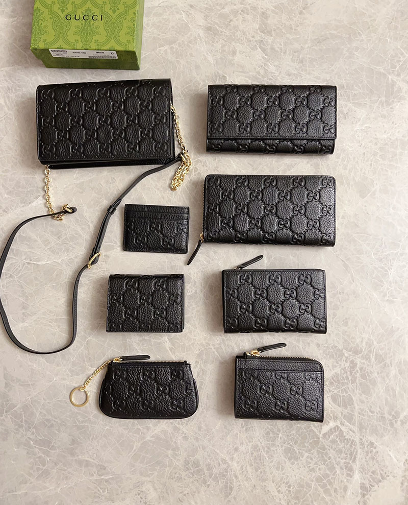 グッチ バッグ 人気 GUCCI GGエンブレム チェーンウォレット ブラック 818705 AAEEM 1000 グッチ バッグ 人気 ランキング - 画像 (2)