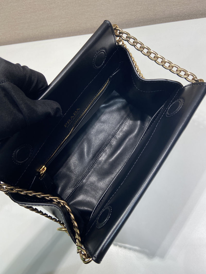 プラダ バッグ レディース PRADA アンシェネ レザー ミニバッグ ブラック 1BC263_2HMZ_F0002 プラダ ミニバッグ レザー - 画像 (3)