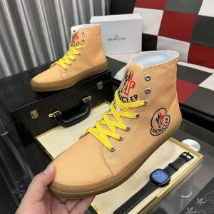 モンクレール 靴 アウトレット