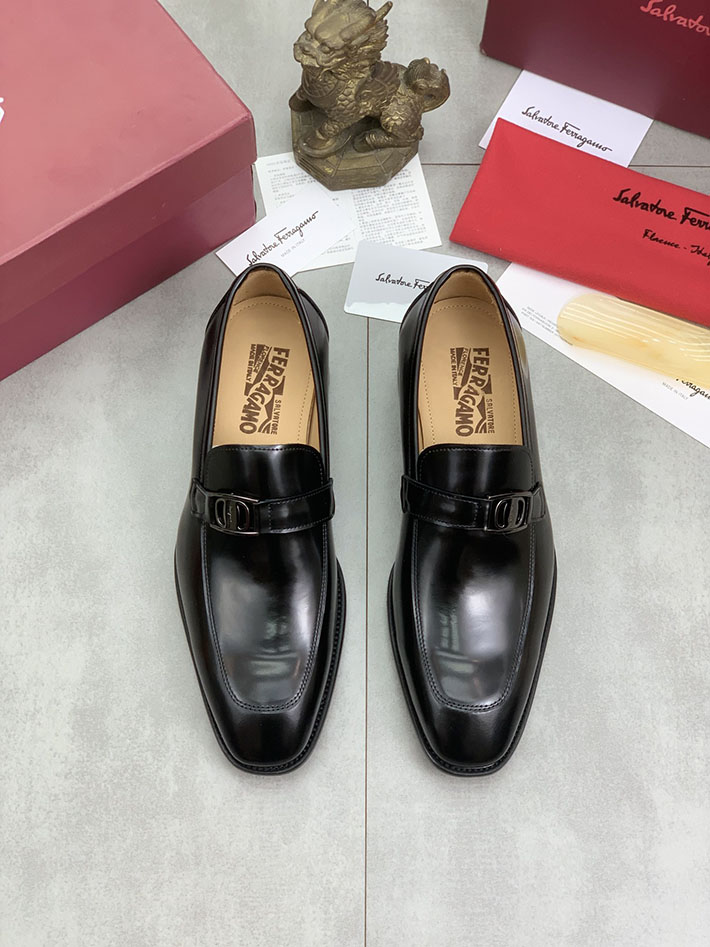 メンズ 最高級フェラガモスーパーコピー FERRAGAMO ローファー モカシン ガンチーニ金具 レザー シューズ 2628119 Ferragamo スニーカー - 画像 (9)