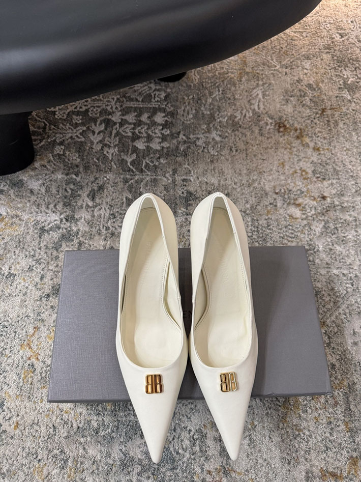 最高級バレンシアガスーパーコピー BALENCIAGA アベニューパラッツォ サテンパンプス シューズ 2628189 バレンシアガ 靴 人気 - 画像 (4)