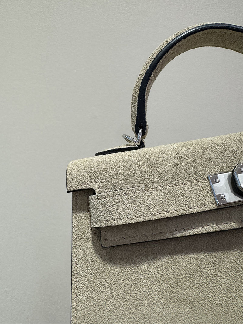 ケリーミニ 2 定価 HERMES ケリーミニ2 外縫い エトゥープ ヴォー・グリズリー シルバー金具 2627619 エルメス 海外通販 - 画像 (5)