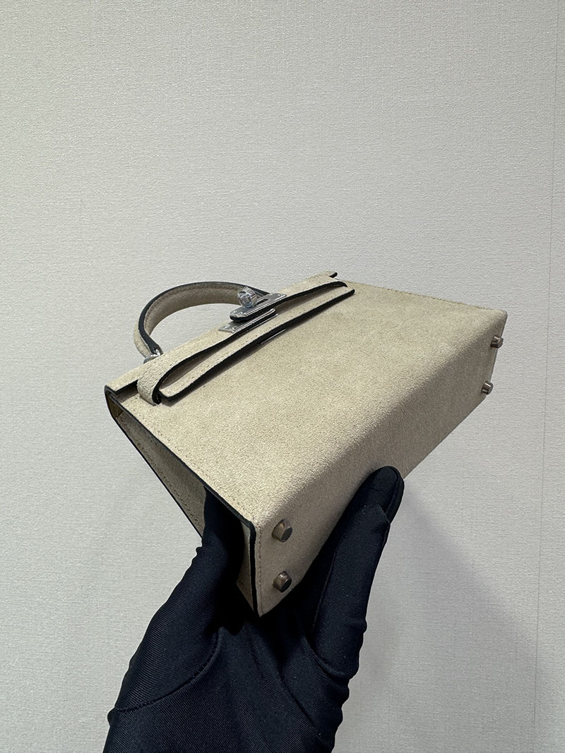 ケリーミニ 2 定価 HERMES ケリーミニ2 外縫い エトゥープ ヴォー・グリズリー シルバー金具 2627619 エルメス 海外通販 - 画像 (4)