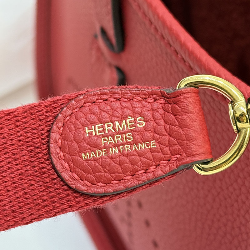 エヴリン tpm ショート HERMES エヴリン TPM ルージュカザック トリヨンクレマンス ゴールド金具 2627650 エルメス 海外通販 - 画像 (2)