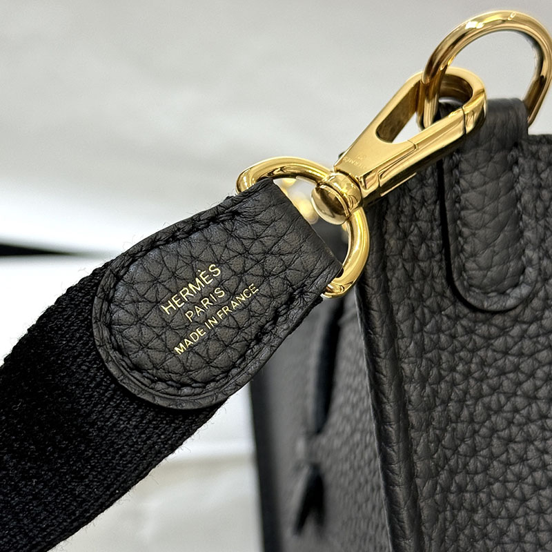 エルメス ミニ ショルダー HERMES エヴリン TPM 黒 ブラック トリヨンクレマンス ゴールド金具 2627656 エルメス 海外通販 - 画像 (6)