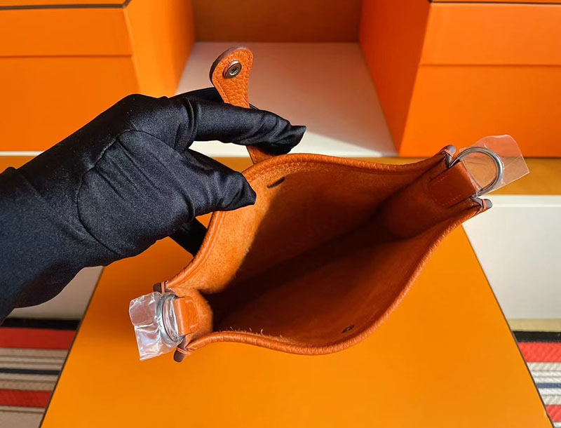 エルメス エヴリン 16 HERMES エヴリン TPM オレンジ トリヨンクレマンス シルバー金具 2627715 エルメス 新作バッグ - 画像 (5)