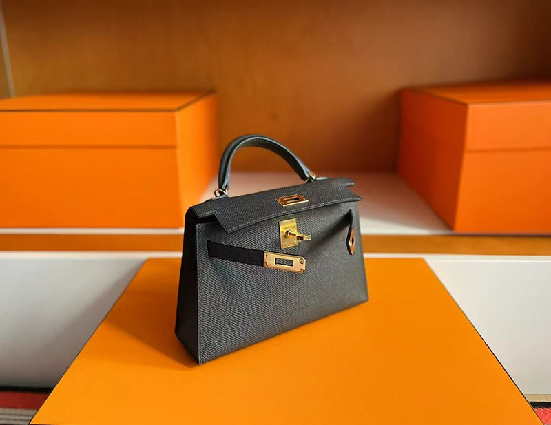 エルメス ミニケリー 黒 HERMES ケリーミニ2 外縫い グリミスティ ヴォーエプソン ゴールド金具 2627716 エルメス 新作バッグ - 画像 (2)